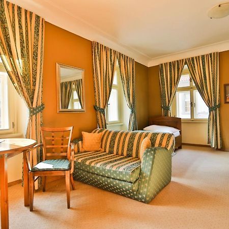 U Schnellu Hotel Прага Екстериор снимка