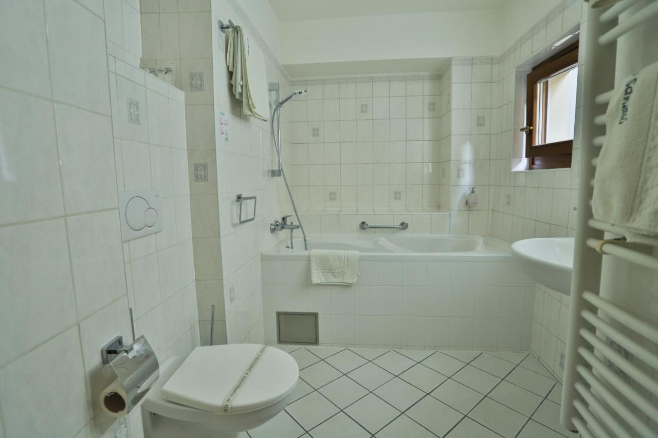 U Schnellu Hotel Прага Екстериор снимка