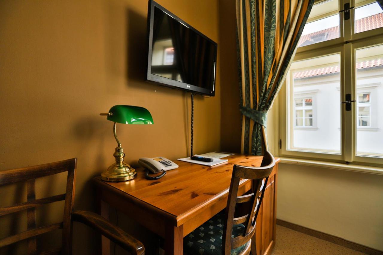 U Schnellu Hotel Прага Екстериор снимка