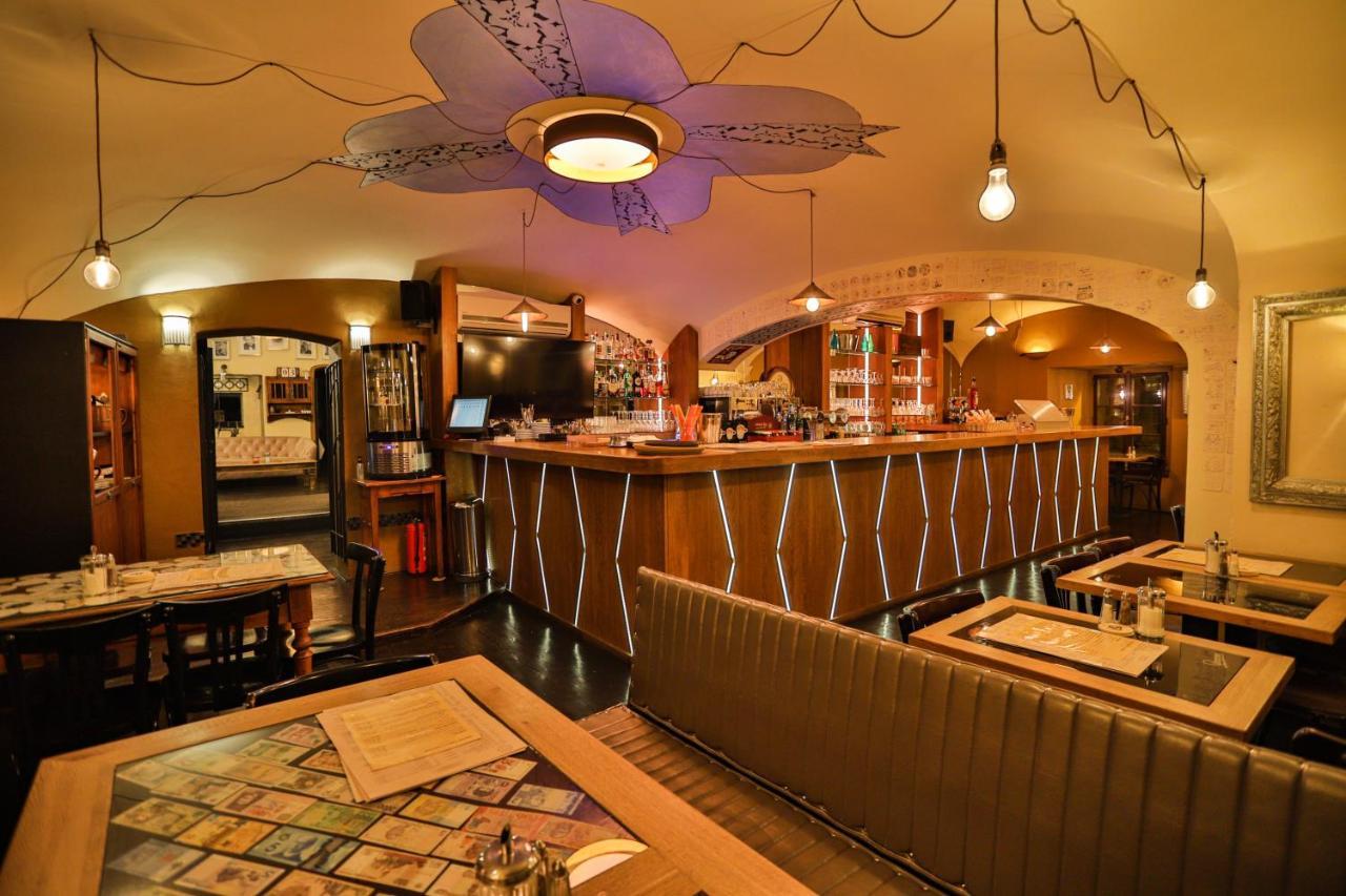 U Schnellu Hotel Прага Екстериор снимка