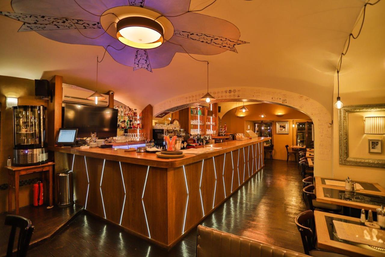 U Schnellu Hotel Прага Екстериор снимка